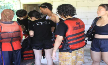 Goa Pindul & Oyo River Tubing tour