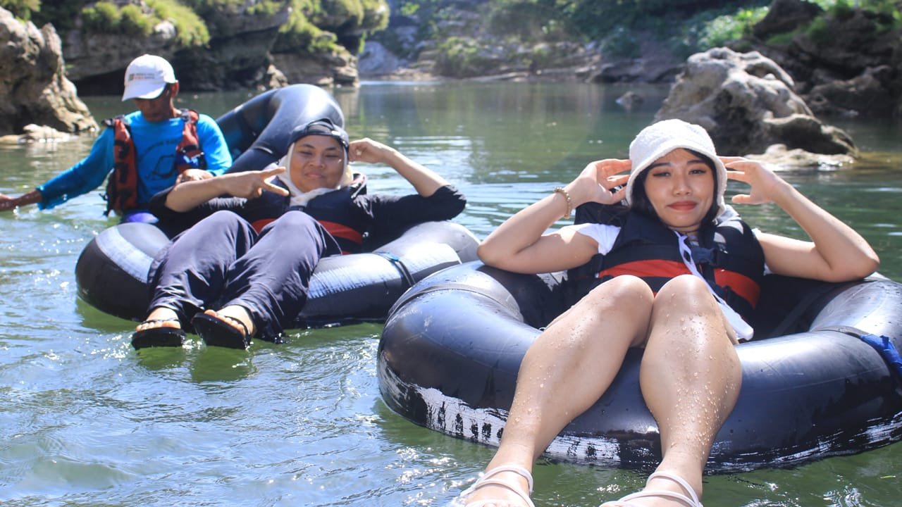 Oyo River Tubing bejiharjo