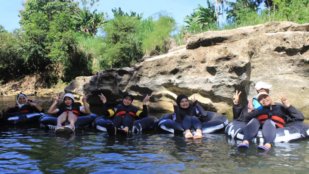 Oyo River Tubing jogjakarta