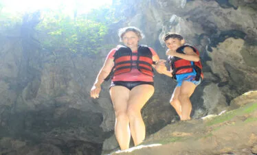 jumping gua pindul